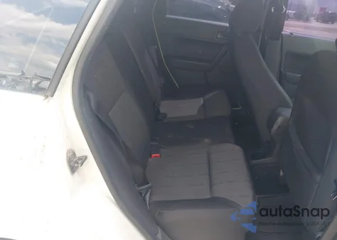 2011 Ford Focus Se z USA, uszkodzony, nr VIN 1FAHP3FN2BW134212